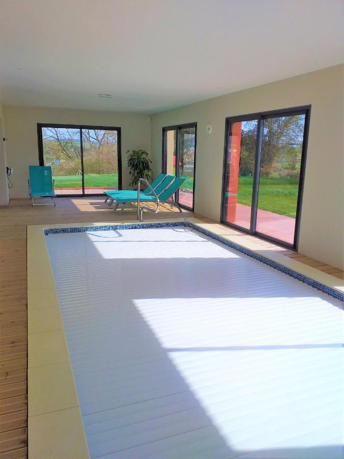 Maison Avec Piscine Interieure Privee Sans Vis A Vis Chauffee Toute L Annee Quievrecourt Exterior photo